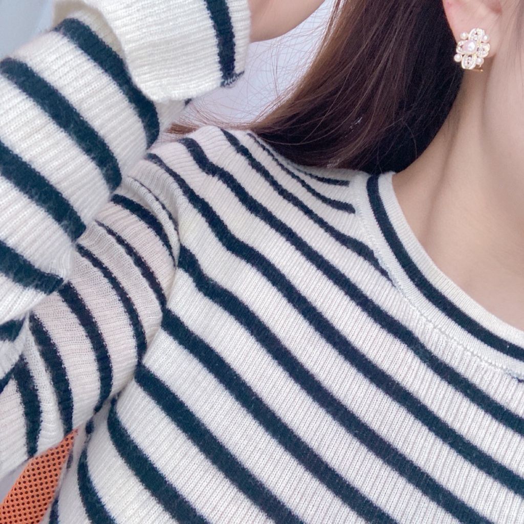 Bông Tai Ngọc Trai Kẹp Tai Kim Bạc Ý s925 Mạ Vàng 14k Dáng Cánh Hoa Hoàng Gia Ý Sang Trọng BTN111