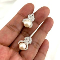 Bông Tai Ngọc Trai Tự Nhiên Khung Bạc Ta Dáng Trái Tim Điệu Đà Sang Trọng Quý Phái MADAME HIEN PEARLS Cho Nữ BTN219