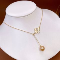 Mặt Dây Chuyền Cỏ 4 Lá Vỏ Bào Ngư Đính Hạt Ngọc Trai Vàng Tròn Edision Rich Gold Pearls Có Thể Điều Chỉnh Kích Thước MADAME HIEN PEARLS MT028