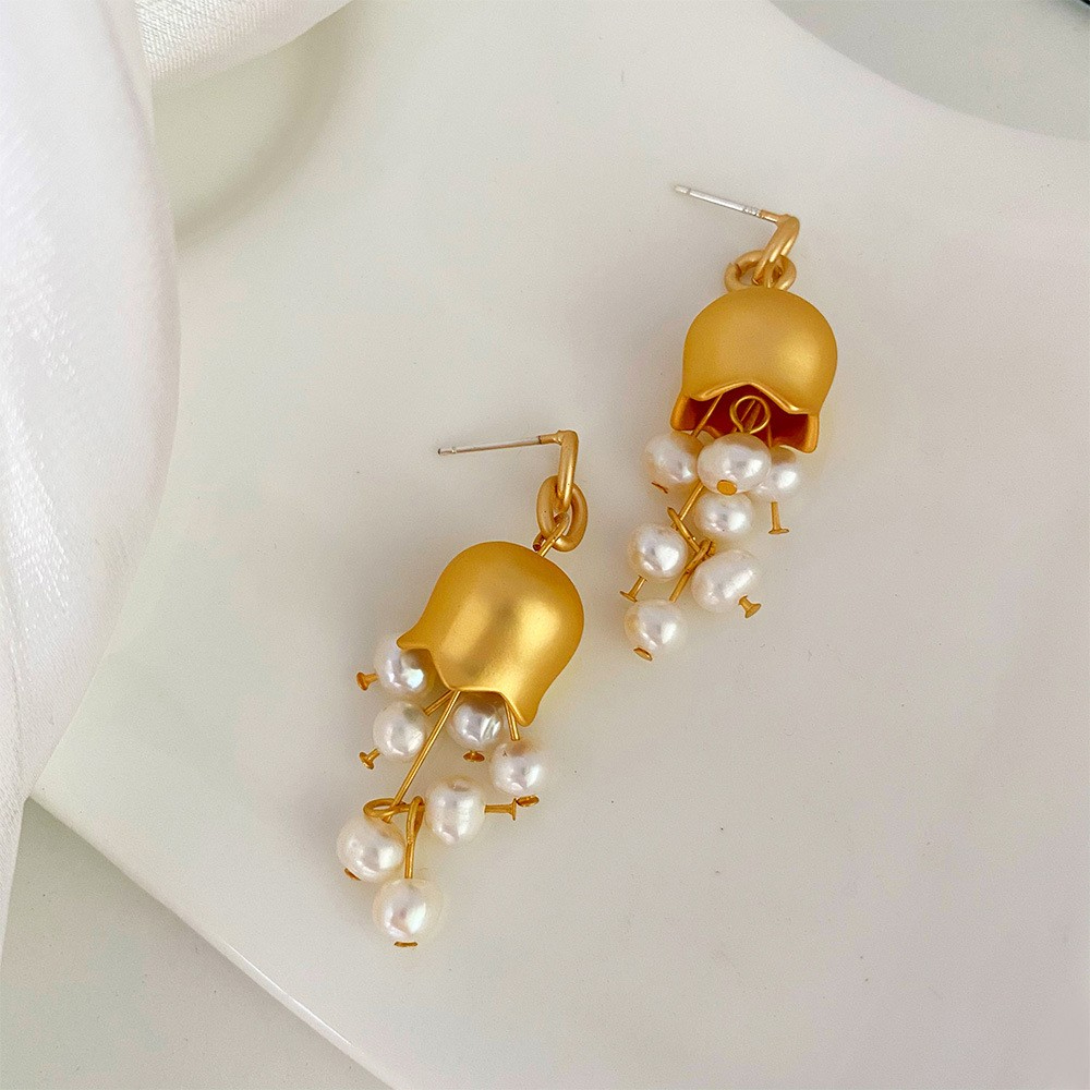 Bông Tai Ngọc Trai Tự Nhiên Dáng Hoa Linh Lan Lily of the Valley Kiểu Pháp Retro Độc Lạ MADAME HIEN PEARLS BTT120