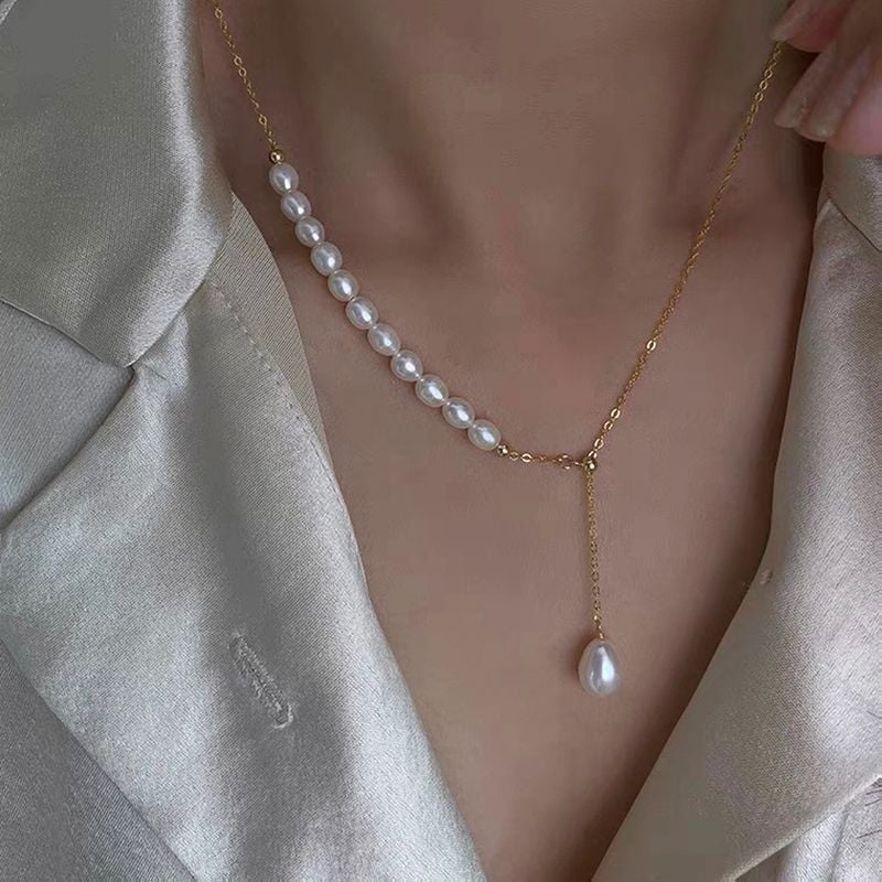 Vòng Cổ Ngọc Trai Tự Nhiên Kiểu Dáng Mặt Cười Hạt Oval Đính Tua Rua Ngọc Trai Đáng Yêu MADAME HIEN PEARLS MG019