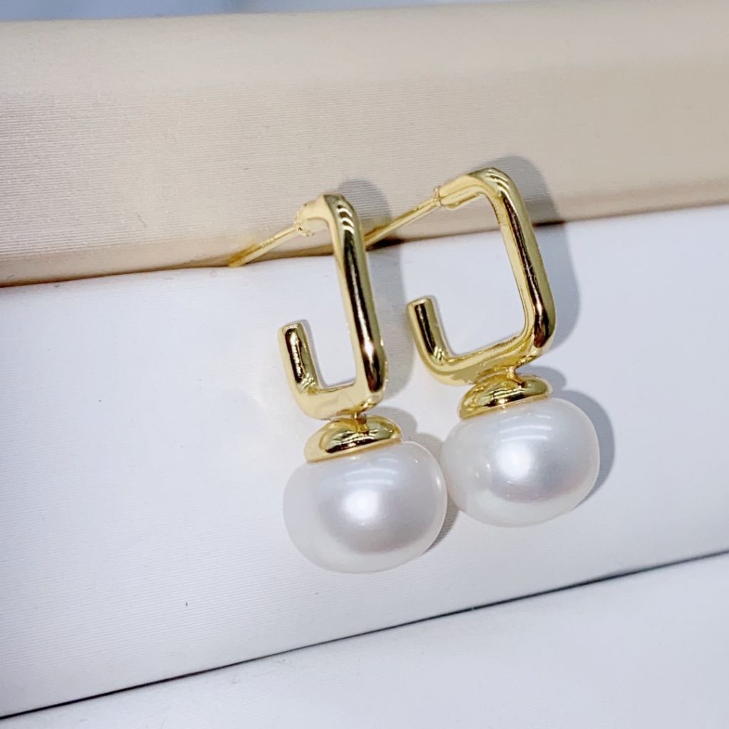 Bông Tai Ngọc Trai Tự Nhiên Kiểu Dáng Hình Học Hiện Đại MADAME HIEN PEARLS Unisex Nam Nữ BTN149
