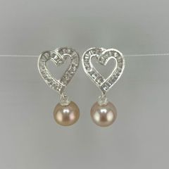 Bông Tai Ngọc Trai Tự Nhiên Khung Bạc Ta Đính Pha Lê Mặt Trái Tim Tua Rua 1 Hạt Ngọc Trai Tự Nhiên MADAME HIEN PEARLS Cho Nữ BTN218