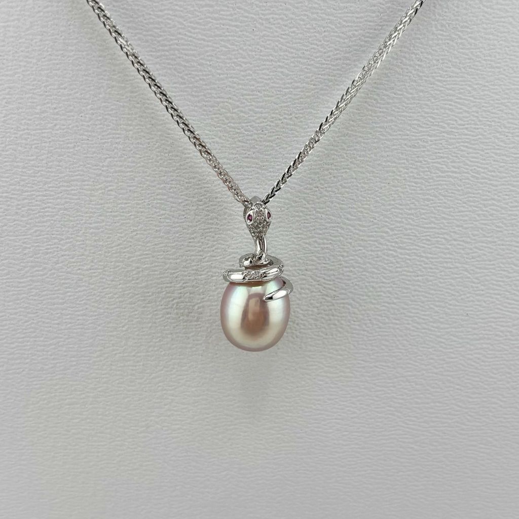 Dây chuyền Ngọc Trai Bạc Ý s925 Mạ Vàng Ý Đính Ngọc Trai Tím Khoá Thần Rắn Ôm Châu May Mắn, Thịnh Vượng BMVMG001