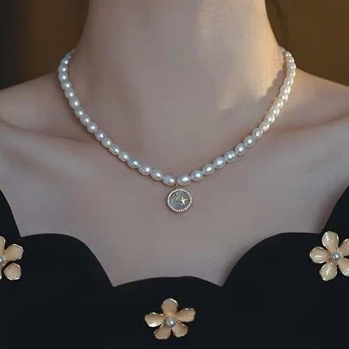 Vòng Cổ Choker Ngọc Trai Hạt Gạo Mặt Ngôi Sao Chỉ Đường Compass Star MADAME HIEN PEARLS Cho Nữ CG075