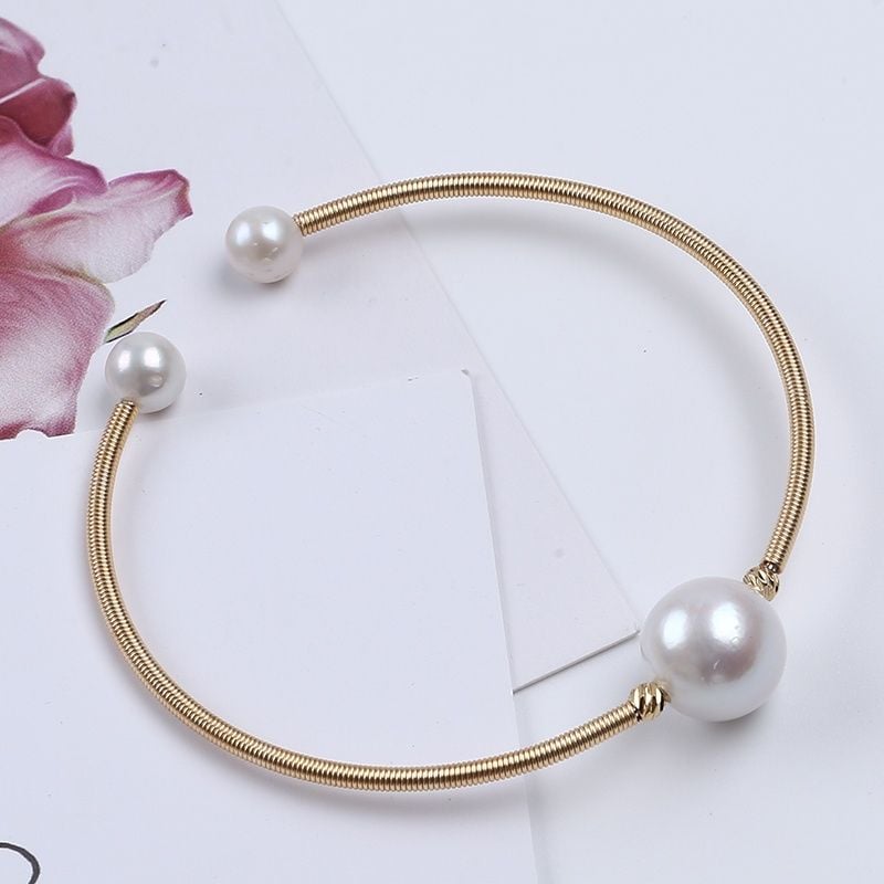 Còng Tay 1 Hạt Ngọc Trai Tự Nhiên Size Khủng MADAME HIEN PEARLS Cá Tính VTT015