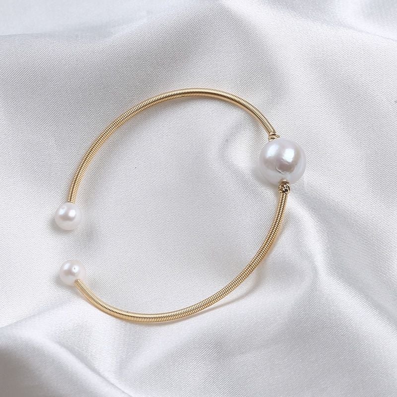 Còng Tay 1 Hạt Ngọc Trai Tự Nhiên Size Khủng MADAME HIEN PEARLS Cá Tính