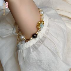 Vòng Tay Ngọc Trai Baroque Phối Phong Cách Trung Cổ Ma Mị MADAME HIEN PEARLS VTB063