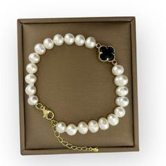 Vòng Tay Ngọc Trai Tự Nhiên Mặt Đá Cỏ 4 Lá MADAME HIEN PEARL Cho Nữ VTT124