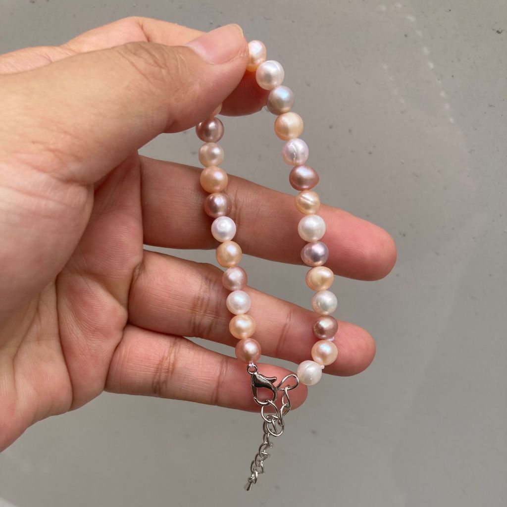 Vòng tay ngọc trai nước ngọt 8-9mm MADAME HIEN PEARLS khoá Bạc VTT022