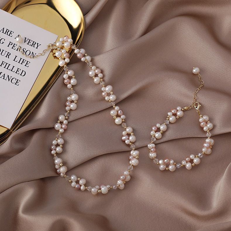 Vòng Tay Kết Hoa Ngọc Trai Độc Đáo Đáng Yêu MADAME HIEN PEARLS VTT045