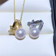 Dây Chuyền Mặt Ngọc Trai Tự Nhiên Dáng V Ngược Cành Hoa 4 Cánh Nhỏ Xinh Xắn MADAME HIEN PEARLS Cho nữ MN063