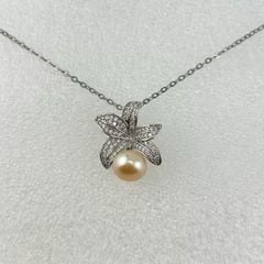 Mặt Dây Chuyền Vòng Cổ Ngọc Trai Tự Nhiên Hoa Ly Khung Vàng  Đính Đá Zircon MADAME HIEN PEARLS Cho Nữ MN051