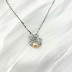 Mặt Dây Chuyền Vòng Cổ Ngọc Trai Tự Nhiên Hoa Ly Khung Vàng  Đính Đá Zircon MADAME HIEN PEARLS Cho Nữ MN051