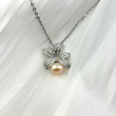 Mặt Dây Chuyền Vòng Cổ Ngọc Trai Tự Nhiên Hoa Ly Khung Vàng  Đính Đá Zircon MADAME HIEN PEARLS Cho Nữ MN051