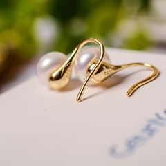 Bông Tai MADAME HIEN PEARL Hạt trai trắng 8-9mm AAA Vàng 14k dáng gót giày YM003
