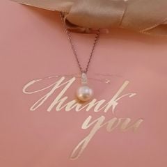 Bộ Bông Tai Hạt Trai gồm Bông và Mặt dây chuyền Dáng Giày Cao Gót MADAME HIEN PEARLS Bạc Ta Size Khủng 9-12mm ACS002