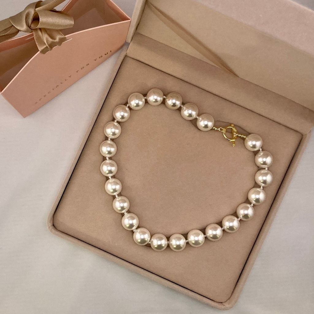 Vòng cổ Vàng 14K Madame Hien Pearls Ngọc Trai Nuôi Tự Nhiên 16-17mm AAAA