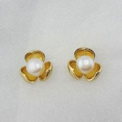 Bông Tai Ngọc Trai Tự Nhiên Hoa Hiệu Ứng 3 Cánh Nở Sống Động MADAME HIEN PEARLS BTN106