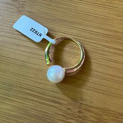 Nhẫn Trơn Cổ Điển Đính Ngọc Trai Xám Tròn Tự Nhiên Cao Cấp Tối Giản MADAME HIEN PEARLS Unisex Nam Nữ