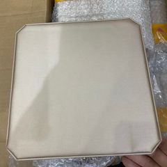 Hộp Trang Sức Vòng Cổ Da PU Xén Góc Cao Cấp 19cm*19cm*4,5cm PKG014