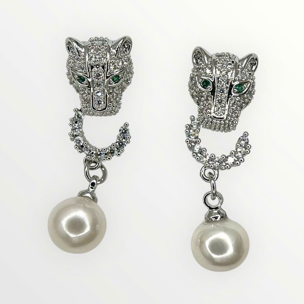 Bông Tai Ngọc Trai Tự Nhiên Mặt Đầu Báo Đính Pha Lê Cá Tính Sang Trọng MADAME HIEN PEARLS BTT116