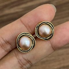 Bông Tai Ngọc Trai Tự Nhiên Phong Cách Cổ Điển Viền Đen Sang Trọng MADAME HIEN PEARLS Cho Nữ BTN266