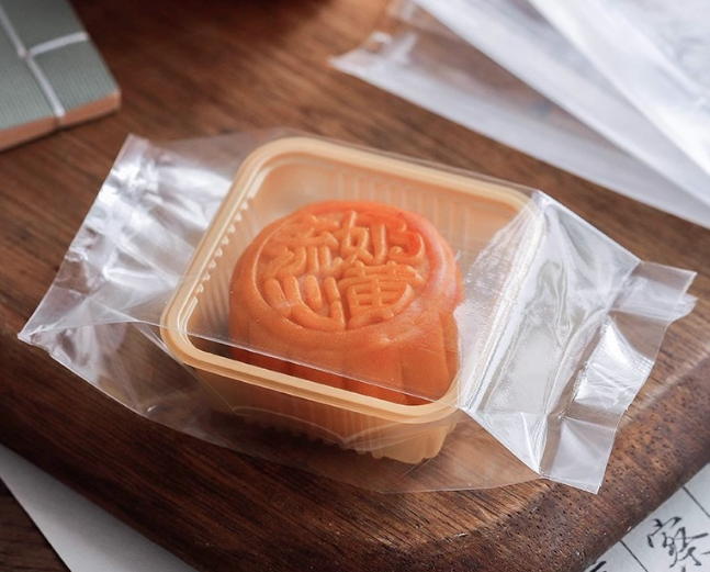 Bánh trung thu 50g - Ngon, bổ dưỡng cho mùa trăng rằm thêm ý nghĩa! Bánh trung thu 50g - Ngon, bổ dưỡng cho mùa trăng rằm thêm ý nghĩa!