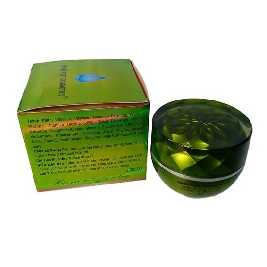 Nhật Việt Kem Dưỡng Da Se Khít Chân Lông 15g