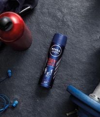 NIVEA MEN Xịt Khử Mùi Khô Thoáng 150ml