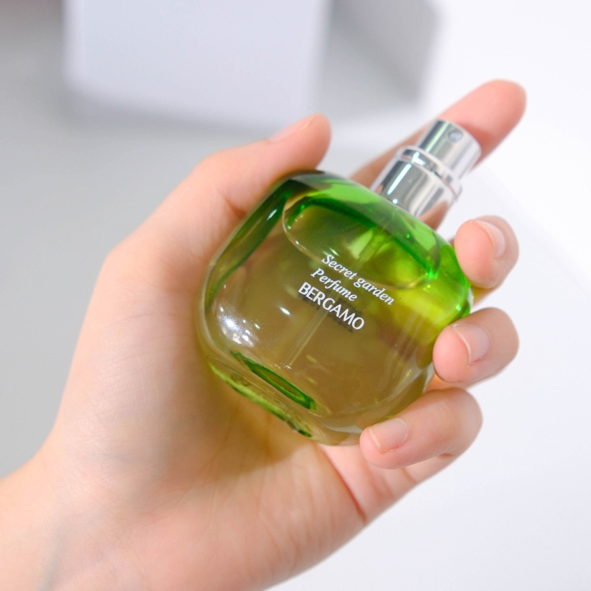 NƯỚC HOA BERGAMO MÀU XANH LÁ BERGAMO SECRET GARDEN PERFUME 30ML