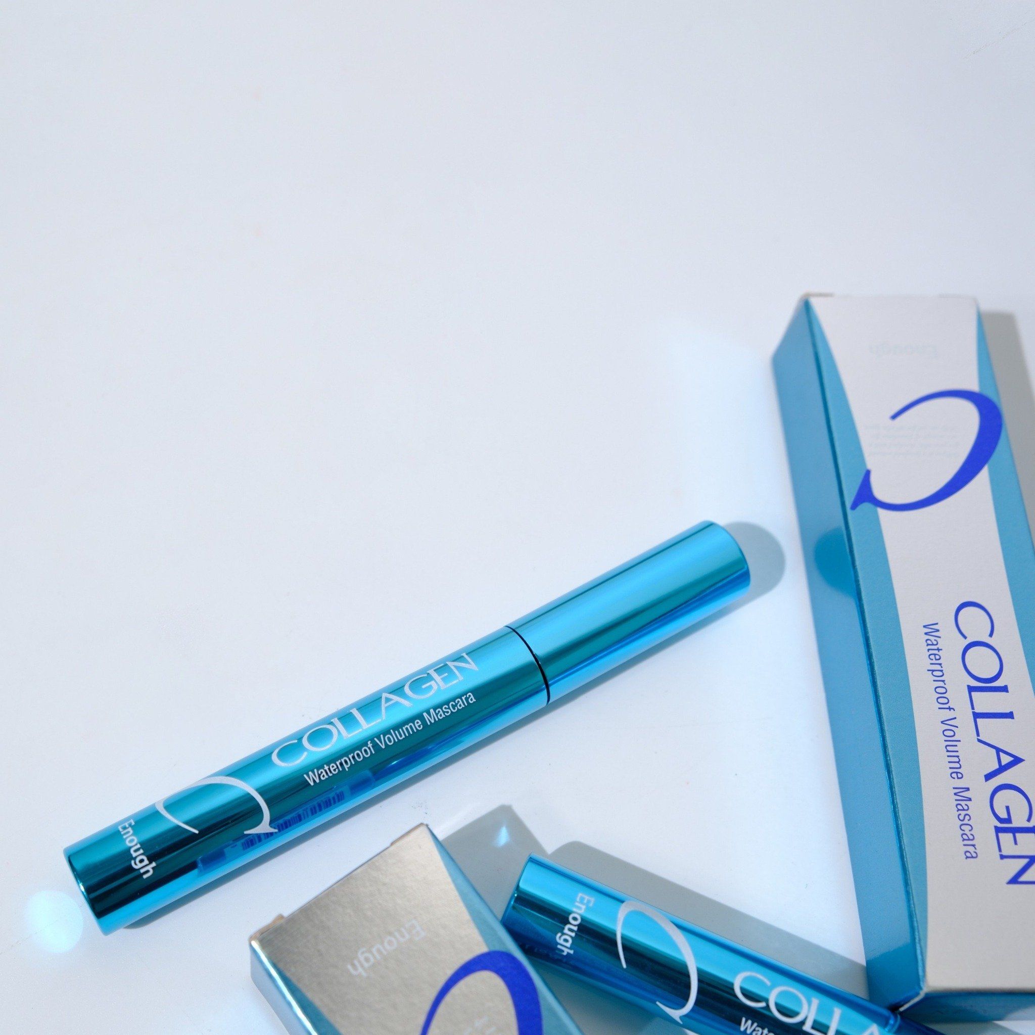 MASCARA KHÔNG TRÔI ENOUGH COLLAGEN WATERPROOF VOLUME MASCARA