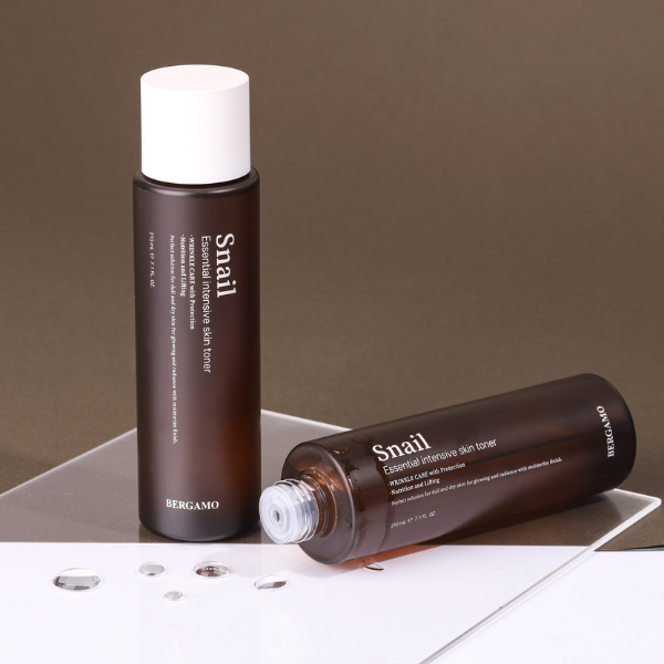 TONER ỐC SÊN BERGAMO SNAIL ESSENTIAL INTENSIVE TONER 210ML