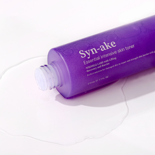 TONER NỌC RẮN BERGAMO SYNAKE ESSENTIAL INTENSIVE TONER 210ML