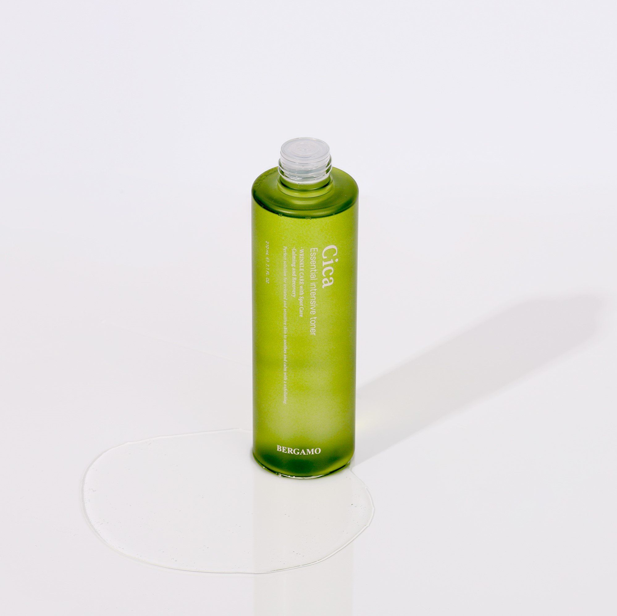 TONER RAU MÁ BERGAMO CICA ESSENTIAL INTENSIVE TONER 210ML