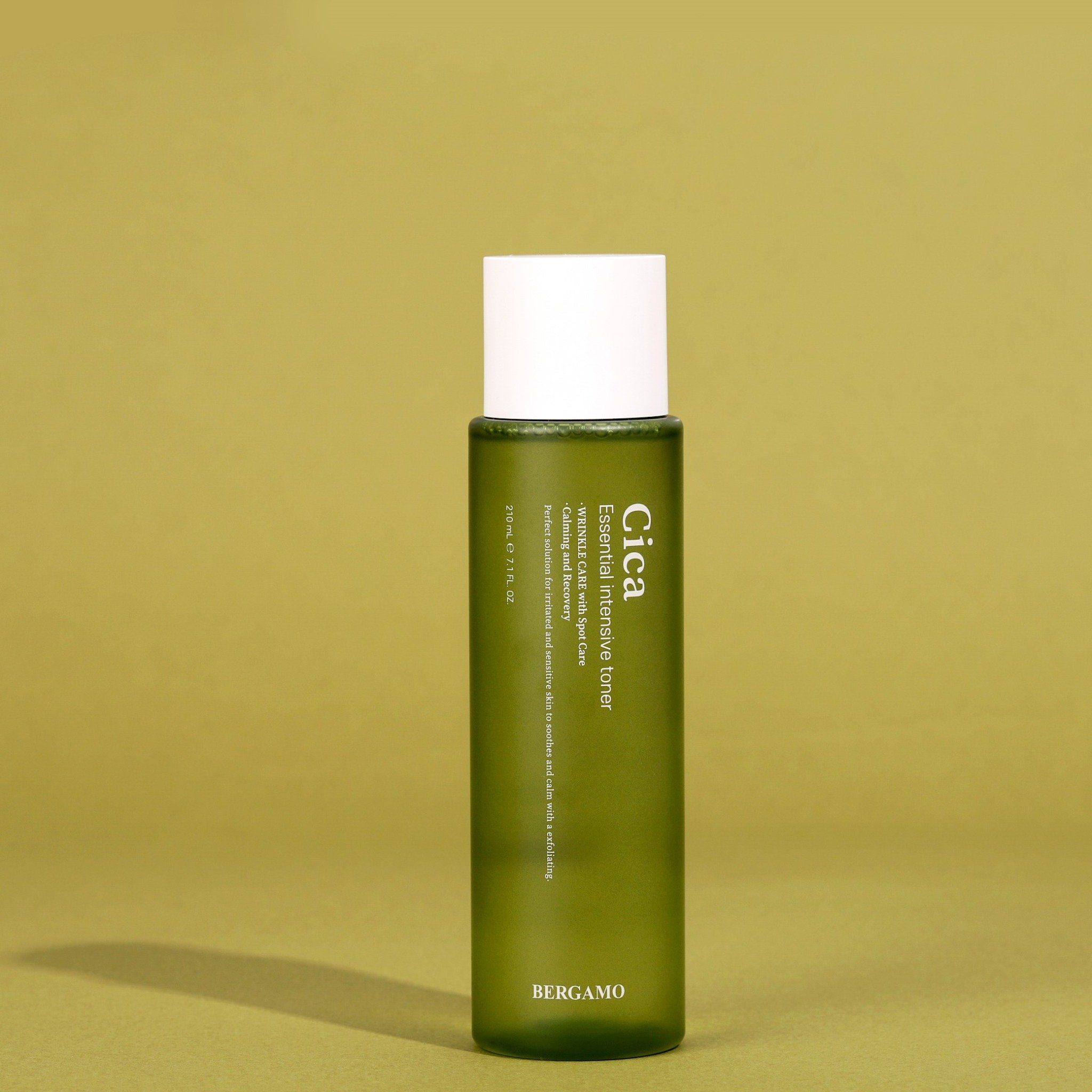TONER RAU MÁ BERGAMO CICA ESSENTIAL INTENSIVE TONER 210ML