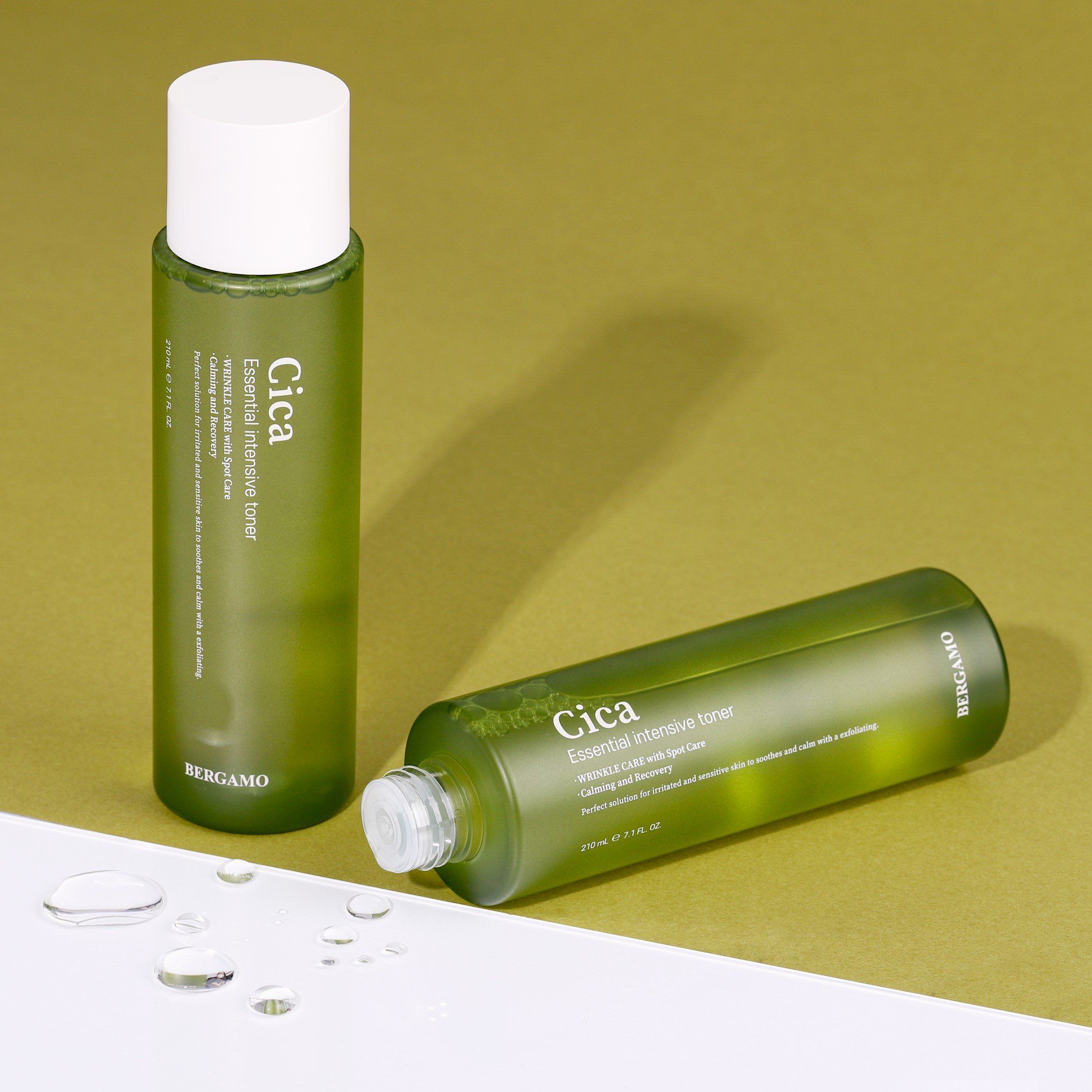 TONER RAU MÁ BERGAMO CICA ESSENTIAL INTENSIVE TONER 210ML