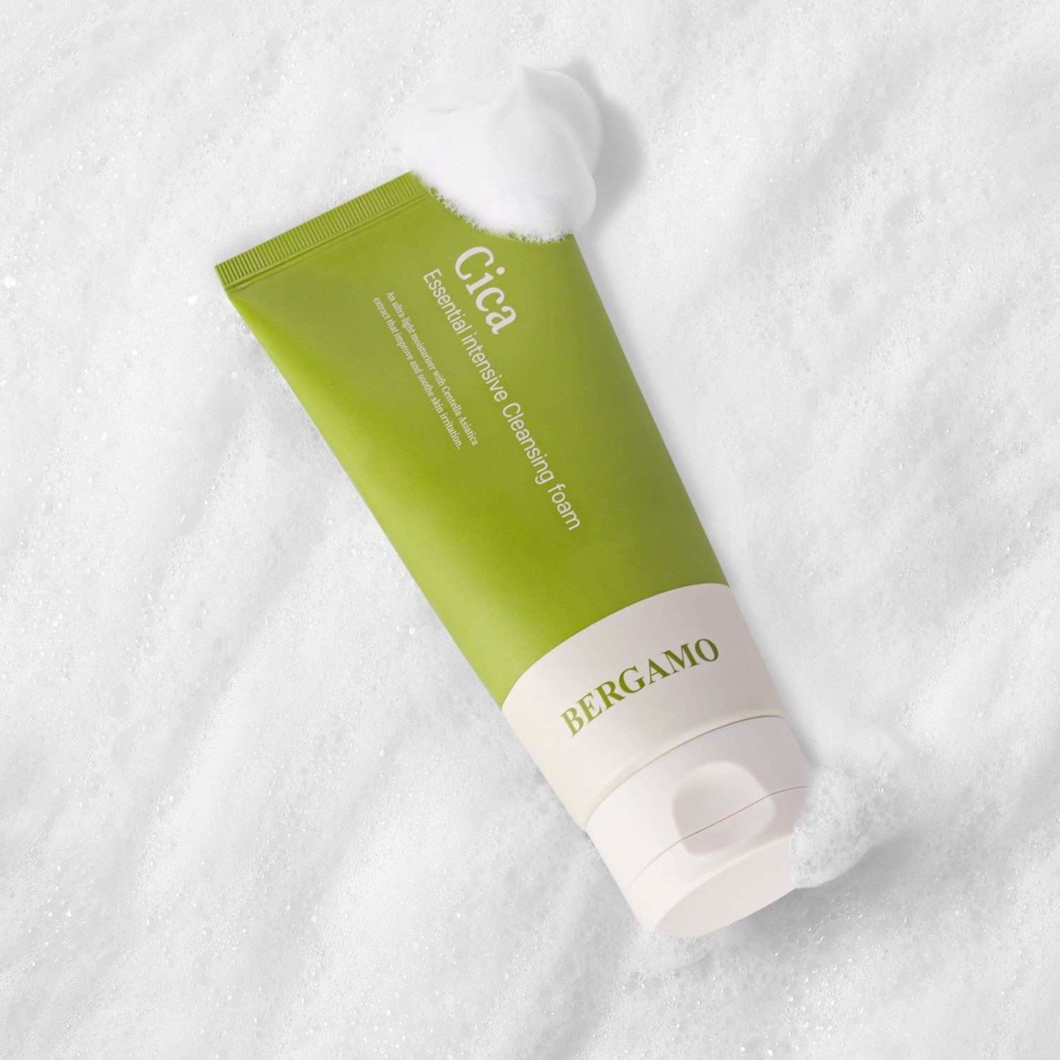 SỮA RỬA MẶT RAU MÁ BERGAMO CICA ESSENTIAL INTENSIVE CLEANSING FOAM 120ML