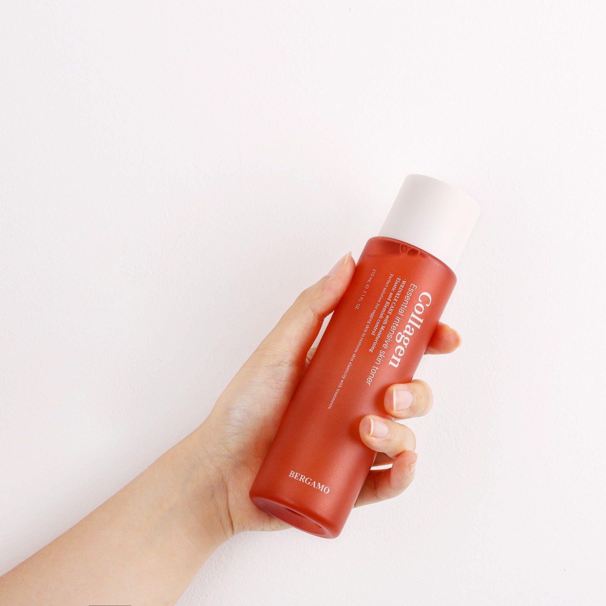 TONER COLLAGEN BERGAMO COLLAGEN ESSENTIAL INTENSIVE SKIN TONER 210ML