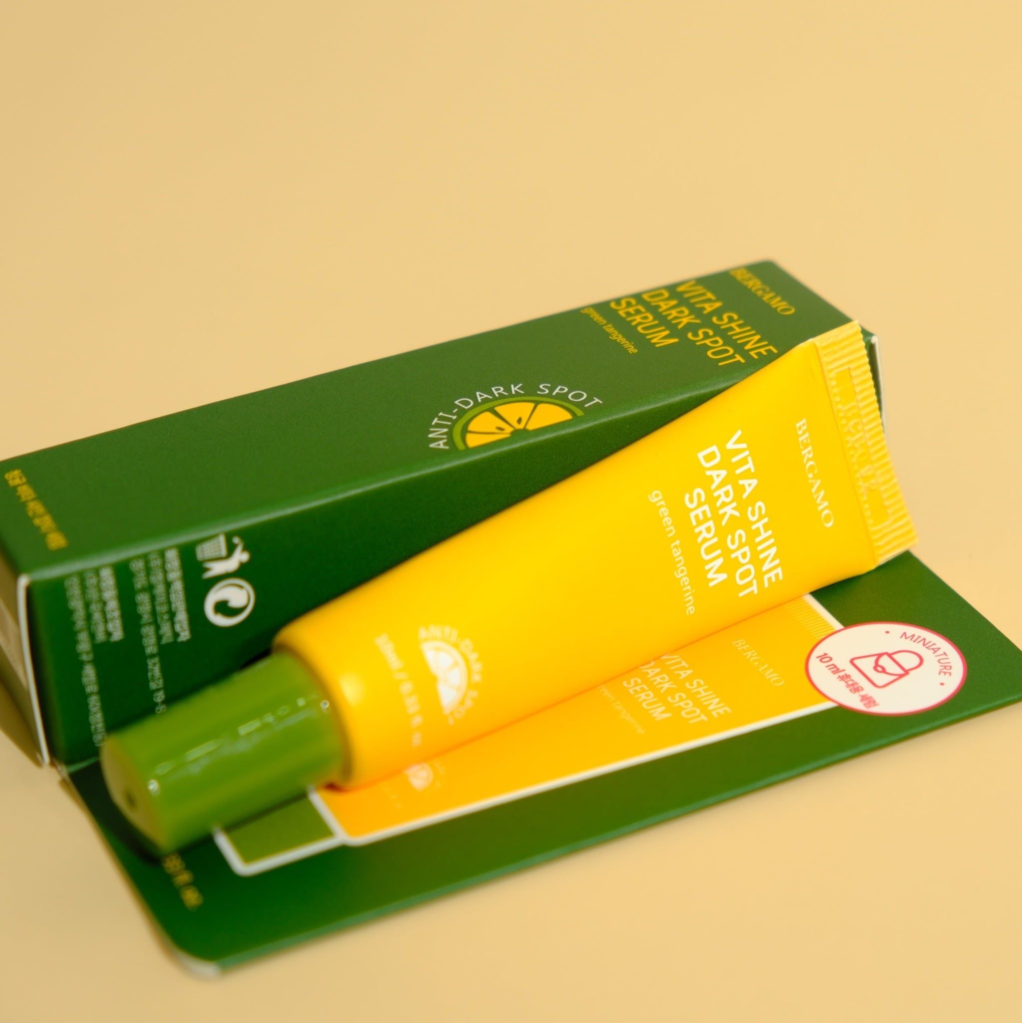 SERUM QUÝT XANH SÁNG DA MỜ THÂM NÁM BERGAMO GREEN TANGERINE VITA SHINE DARK SPOT SERUM 10ML