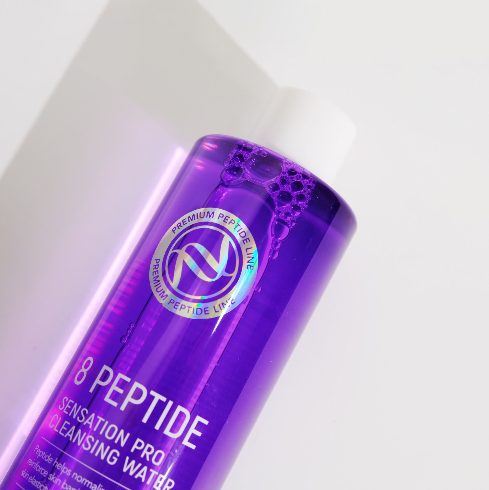 NƯỚC TẨY TRANG PEPTIDE CAO CẤP ENOUGH 8 PEPTIDE SENSATION PRO CLEANSING WATER 500ML