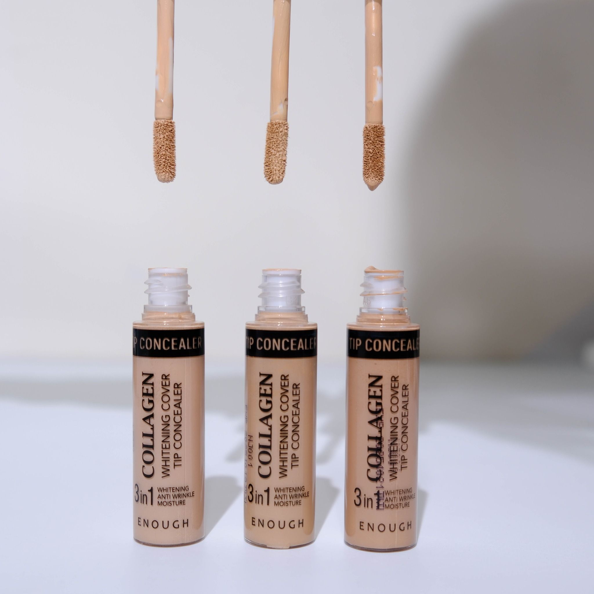 THANH CHE KHUYẾT ĐIỂM LÀM SÁNG DA COLLAGEN 3IN1 ENOUGH COLLAGEN WHITENING COVER TIP CONCEALER