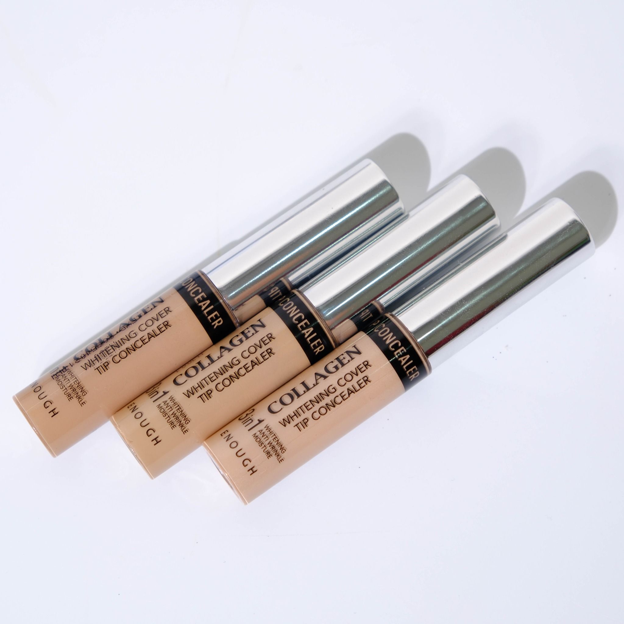 THANH CHE KHUYẾT ĐIỂM LÀM SÁNG DA COLLAGEN 3IN1 ENOUGH COLLAGEN WHITENING COVER TIP CONCEALER