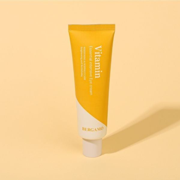 KEM DƯỠNG MẮT VITAMIN BERGAMO VITAMIN ESSENTIAL INTENSIVE EYECREAM 100G