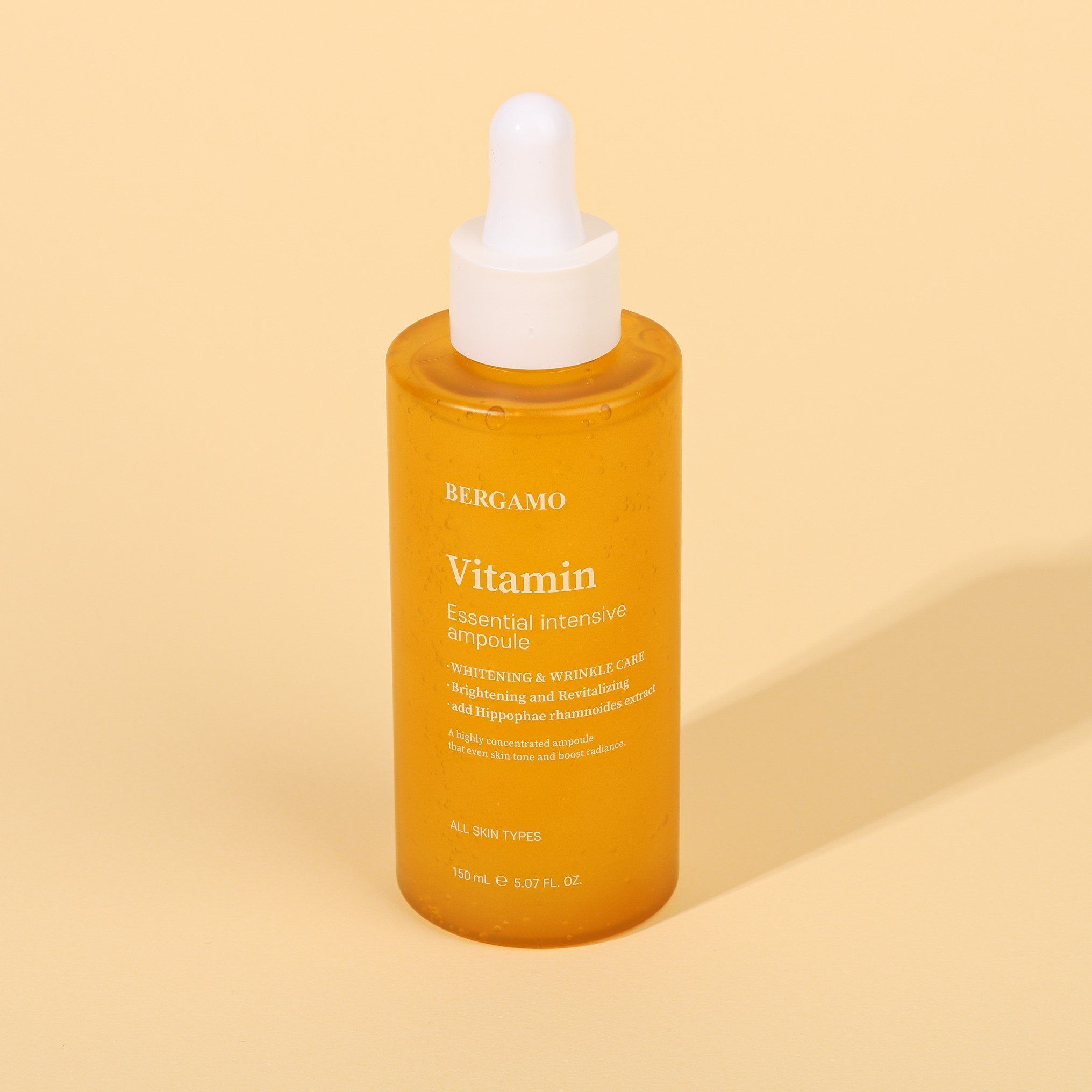 SERUM VITAMIN SÁNG DA BERGAMO VITAMIN ESSENTIAL INTENSIVE AMPOULE 150ML