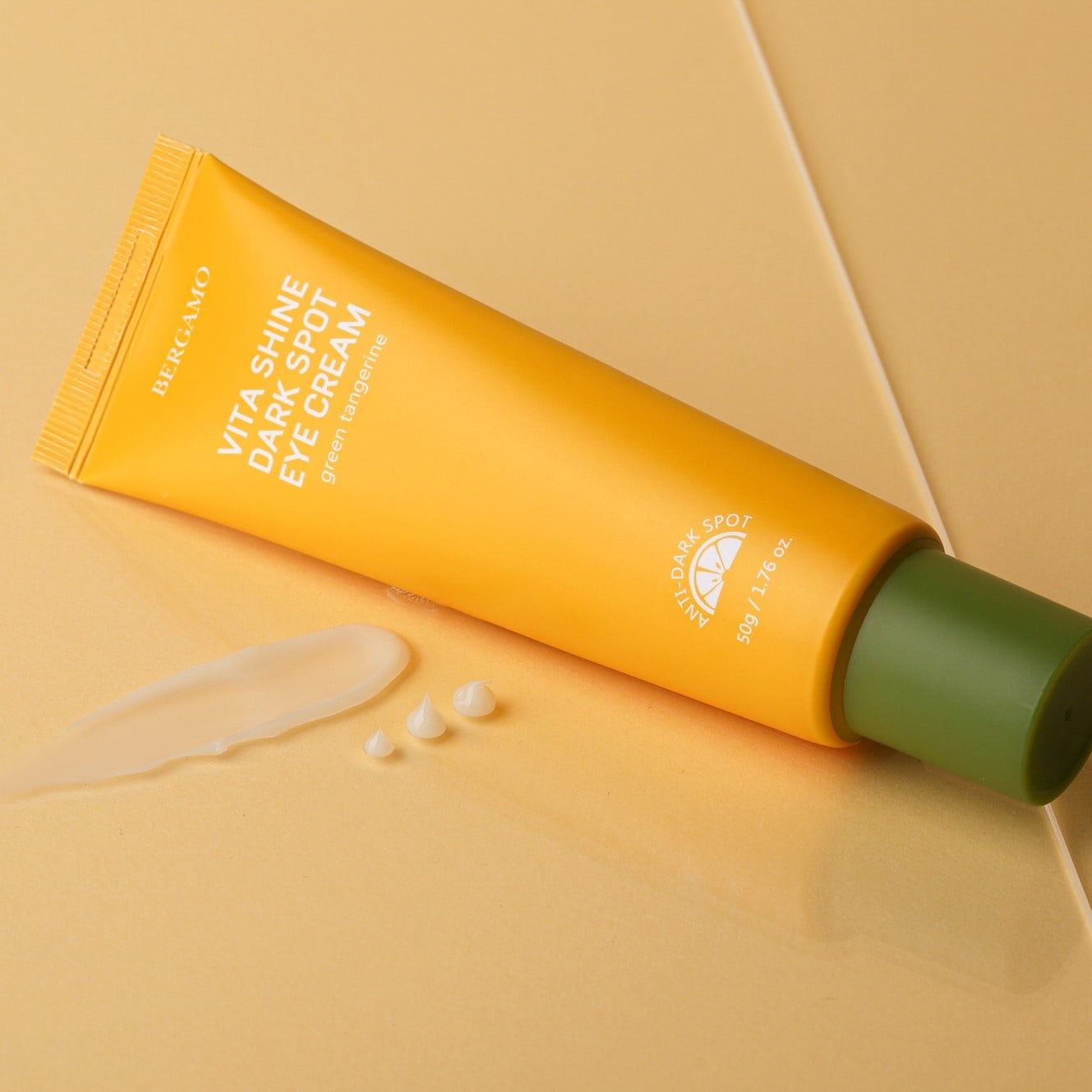 KEM DƯỠNG MẮT QUÝT XANH BERGAMO GREEN TANGERINE VITA SHINE DARK SPOT EYE CREAM 50G (TẶNG TUÝP 10ML)