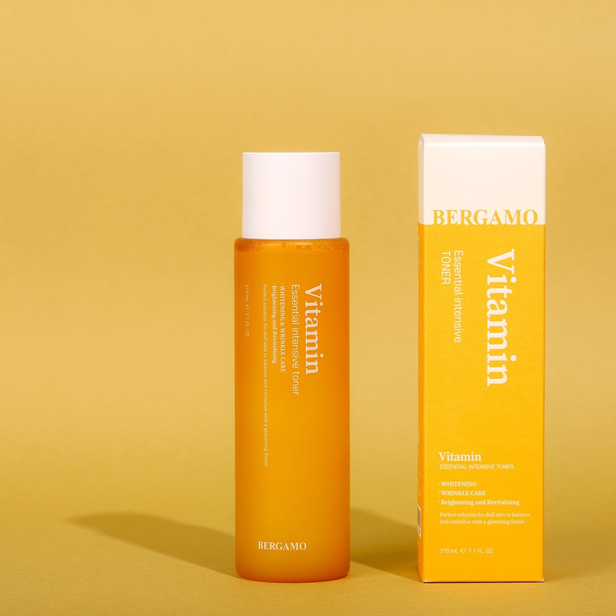 TONER VITAMIN SÁNG DA BERGAMO VITAMIN ESSENTIAL INTENSIVE TONER 210ML