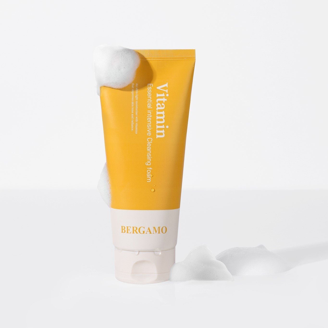 SỮA RỬA MẶT VITAMIN SÁNG DA BERGAMO INTENSIVE VITAMIN CLEANSING FOAM 120ML