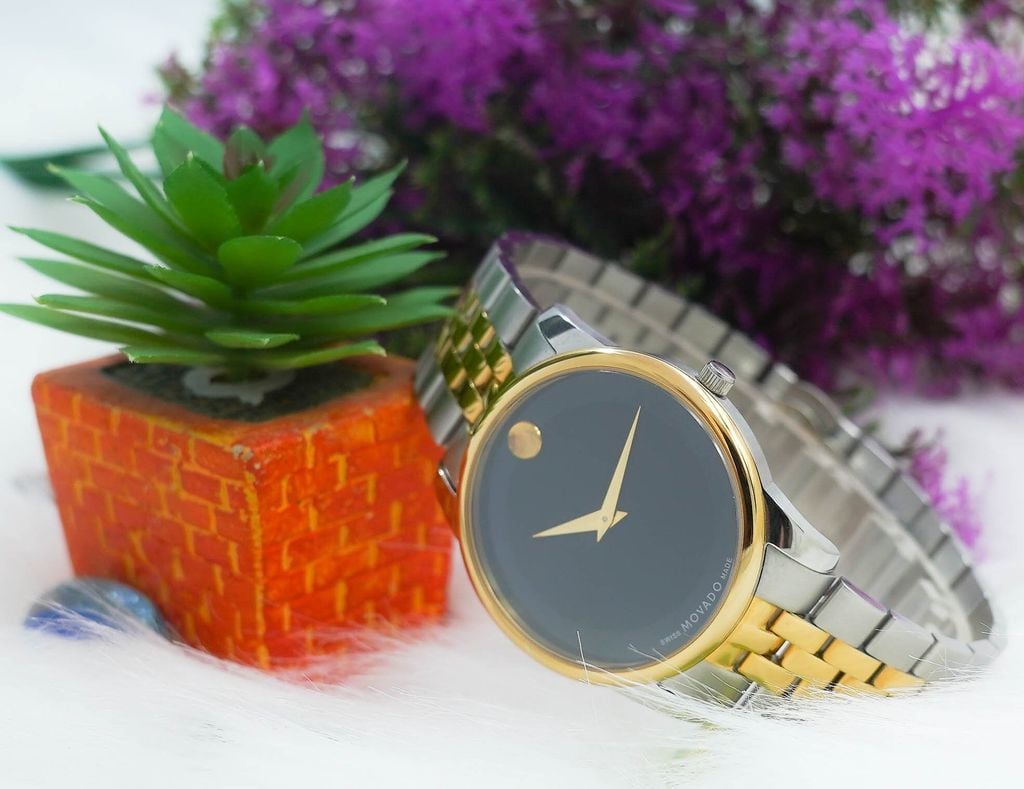 Đồng Hồ Movado Nam Dây Thép Sapphire Máy Nhật