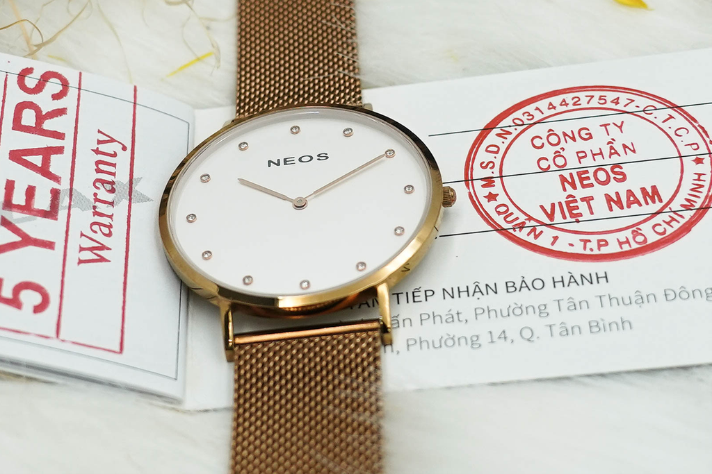 Đồng Hồ Nam Mặt Số Đính Kim Cương Dây Lưới Neos N-40687M Sapphire Chính Hãng